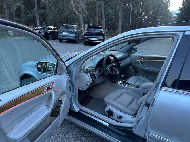 Mercedes C 230-13