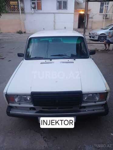 LADA (VAZ) 2107-1