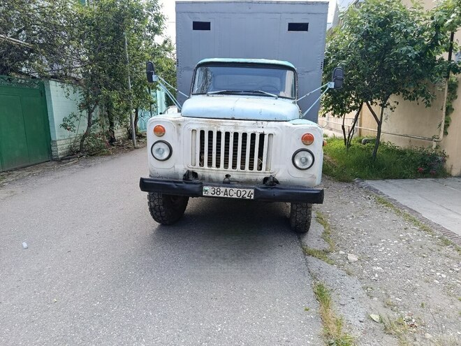 GAZ 53-3
