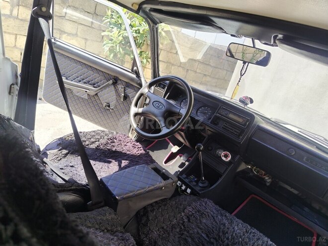 LADA (VAZ) 2107-18