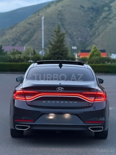 Hyundai Grandeur-3
