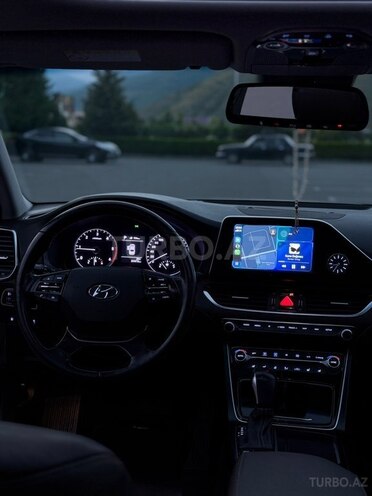 Hyundai Grandeur-10