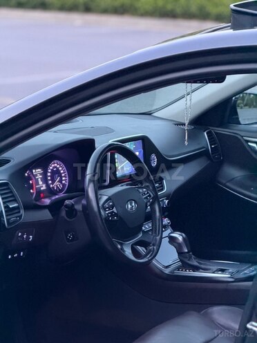 Hyundai Grandeur-8