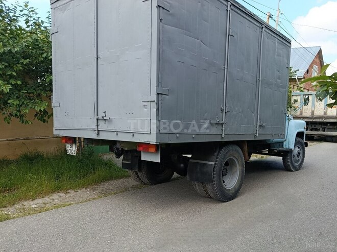 GAZ 53-6
