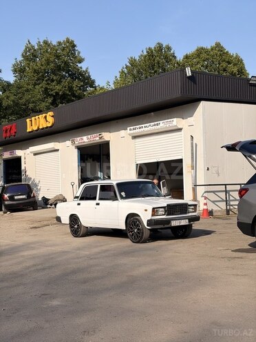 LADA (VAZ) 2107-10