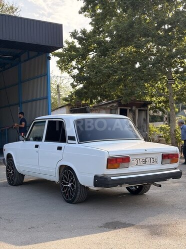 LADA (VAZ) 2107-11