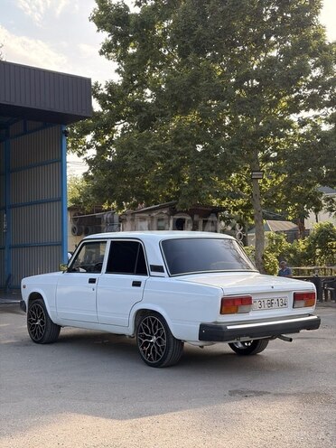 LADA (VAZ) 2107-16