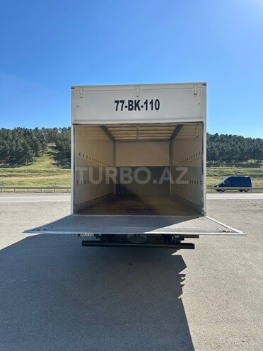 Mercedes Atego 818-8