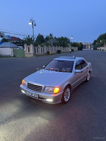 Mercedes C 230-10