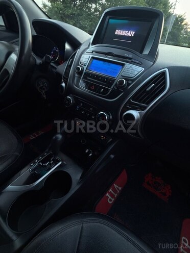 Hyundai ix35-14