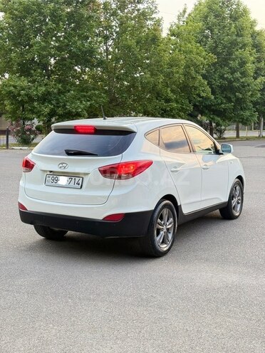 Hyundai ix35-7