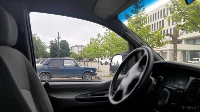 Hyundai H-1-3