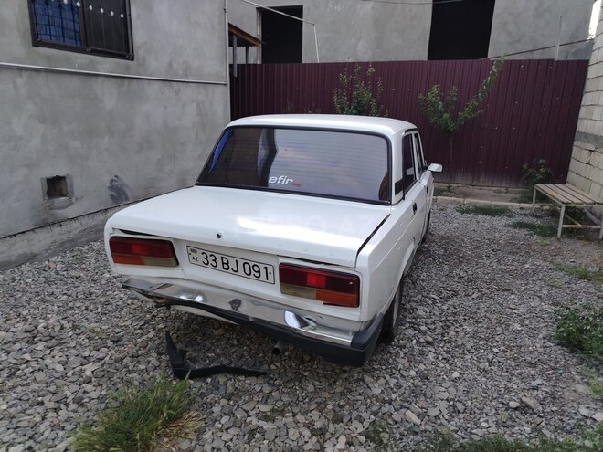LADA (VAZ) 2107-5