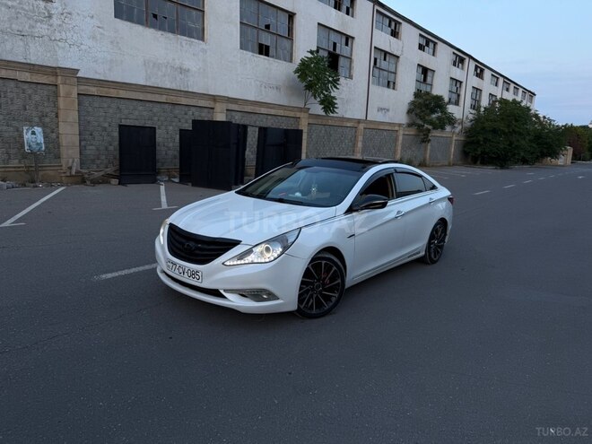 Hyundai Sonata-2