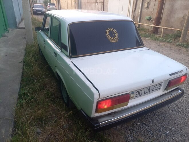 LADA (VAZ) 2107-4