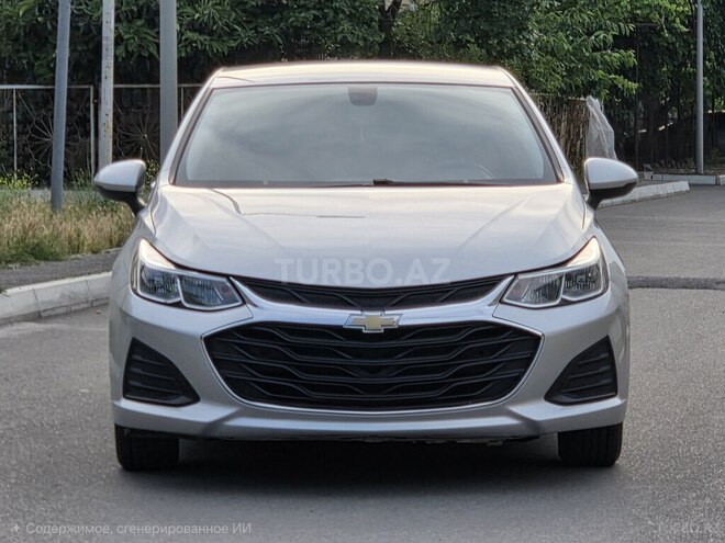Chevrolet Cruze-12