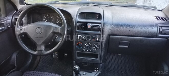 Opel Astra-6