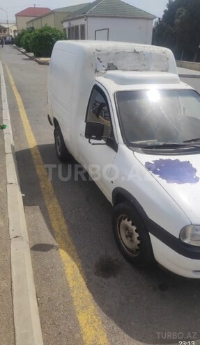 Opel Combo-2