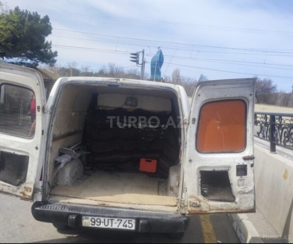 Opel Combo-4
