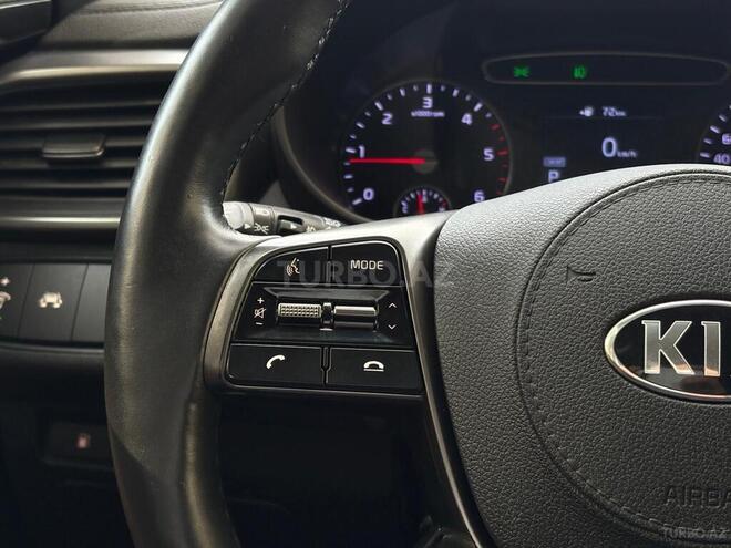 Kia Sorento-8