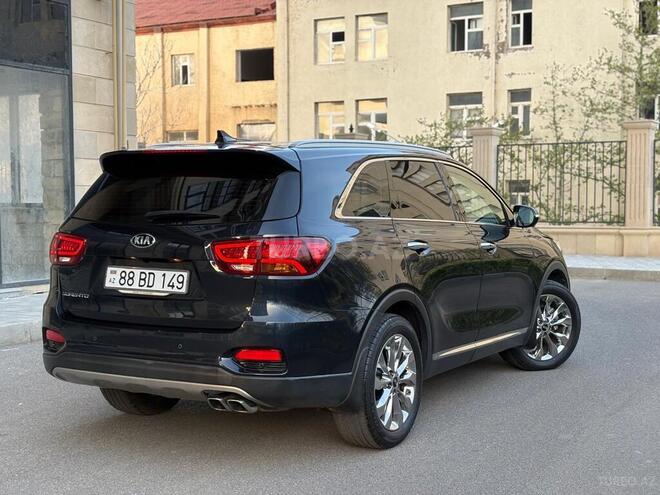 Kia Sorento-35