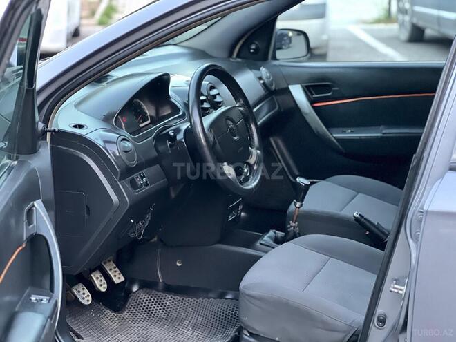 Chevrolet Aveo-9