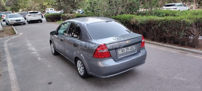 Chevrolet Aveo-14