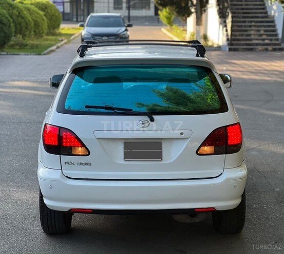 Toyota Harrier-4