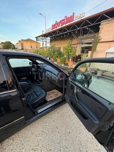 Mercedes E 220-8