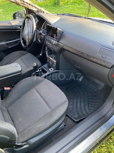 Opel Astra-8