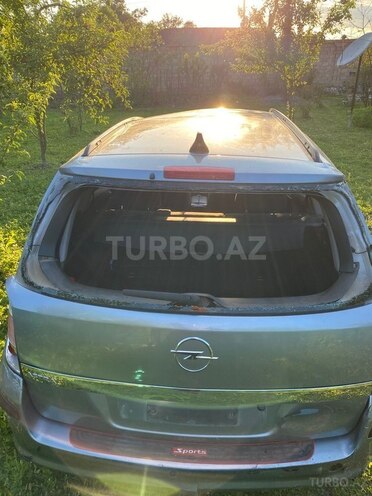 Opel Astra-12