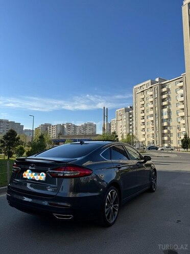 Ford Fusion (North America)-13
