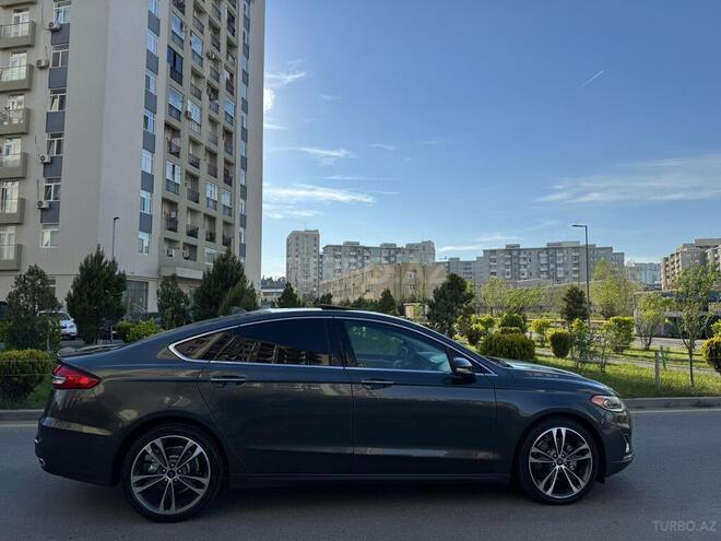 Ford Fusion (North America)-18