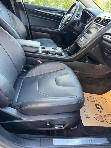 Ford Fusion (North America)-3