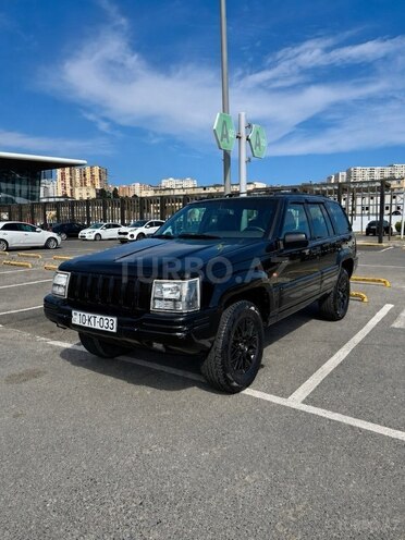 Jeep Grand Cherokee-2