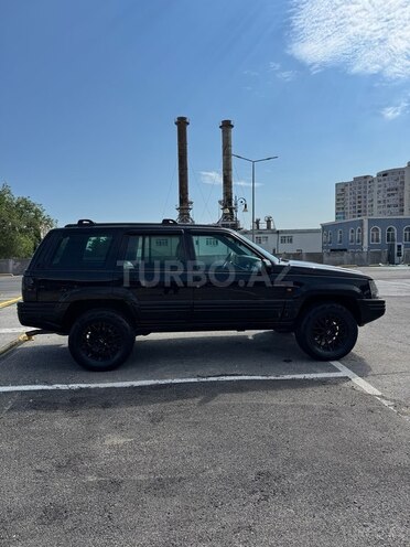 Jeep Grand Cherokee-7