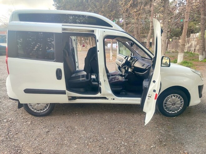 Fiat Doblo-5
