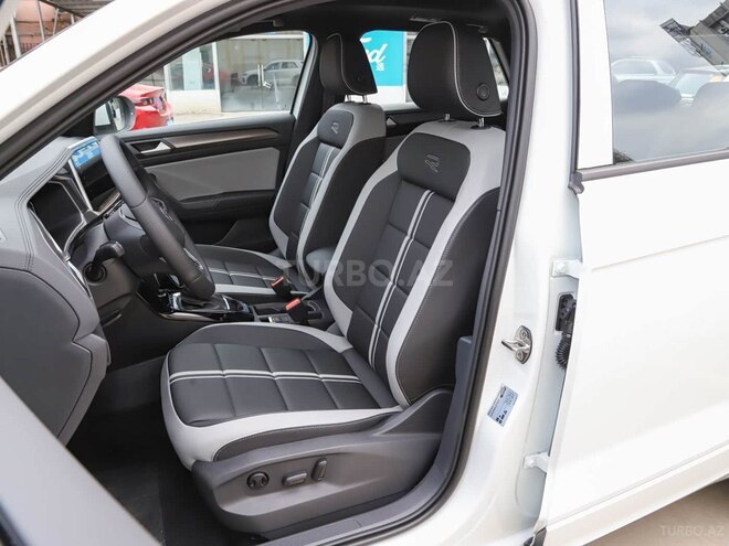 Volkswagen T-Roc-7