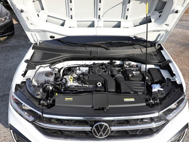 Volkswagen T-Roc-30