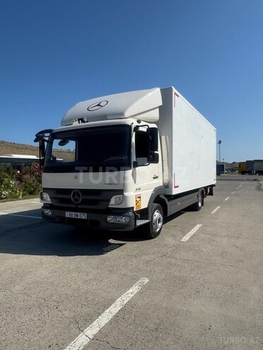 Mercedes Atego 818-1
