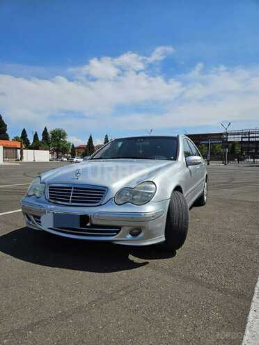 Mercedes C 200-2