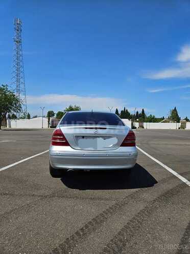 Mercedes C 200-7