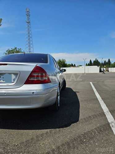 Mercedes C 200-9