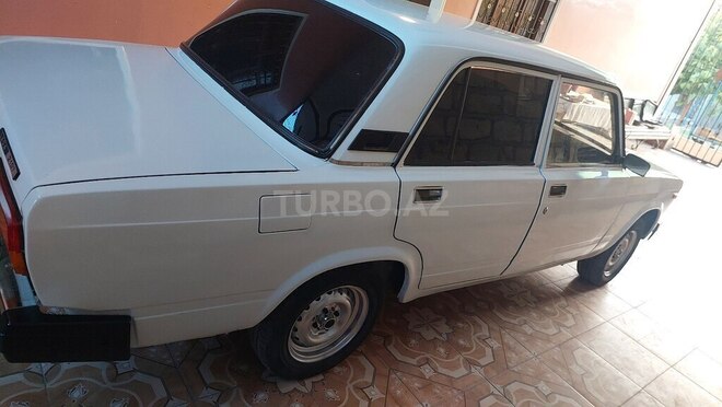 LADA (VAZ) 2107-6