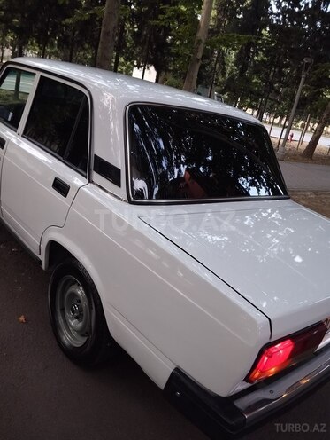LADA (VAZ) 2107-11