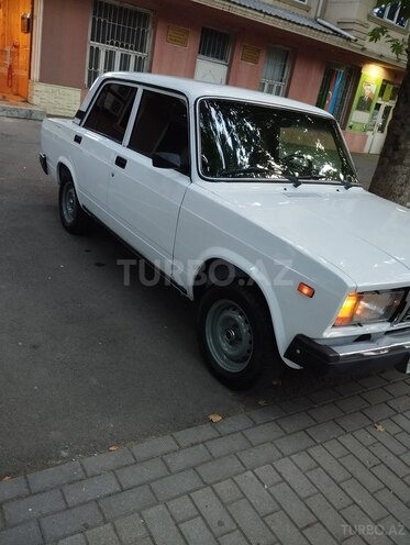 LADA (VAZ) 2107-10