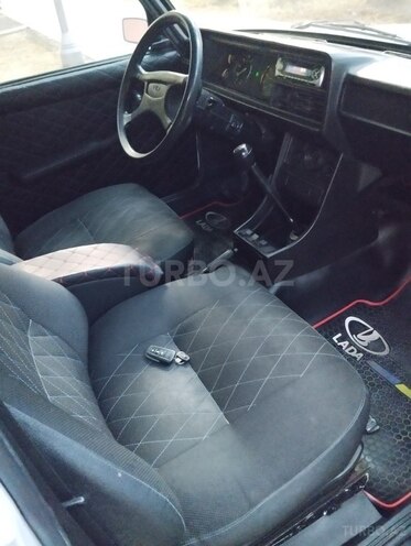 LADA (VAZ) 2107-16