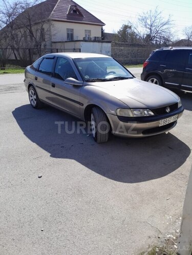 Opel Vectra-1