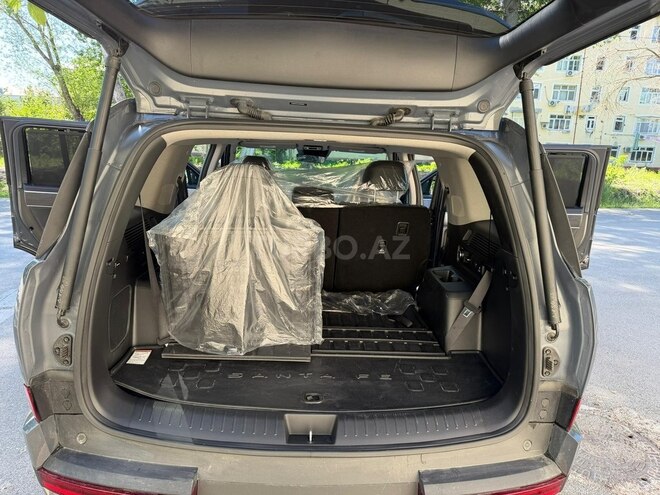 Hyundai Santa Fe-14