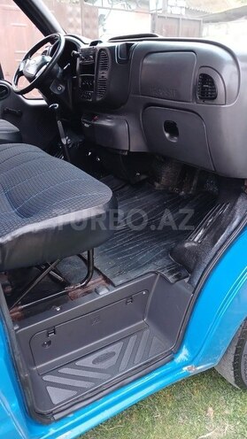 Ford Transit-4